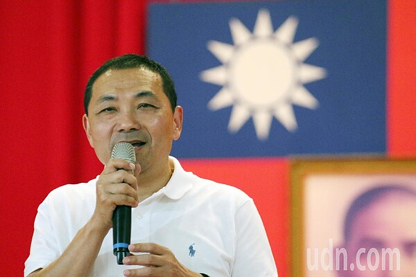 台北內湖日前發生男子強拉女童案,國民黨新北市長參選人侯友宜說,這事情非同小可,絕對不能等閒視之。記者王敏旭/攝影