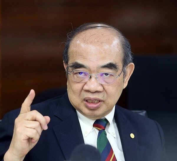 教育部前部長吳茂昆上任後,爭議連環爆。 圖/聯合報系資料照片