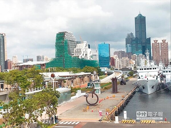 央行公布第2季國際收支出現淨流出126.4億美元,除是連續32季淨流出, 改寫史上最長紀錄。(本報資料照片)