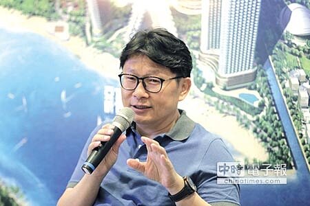 亞昕集團看好大馬高成長與旅遊地產的增值力道，揮軍馬六甲；圖為亞昕集團董事長姚連地。圖／江富滿 