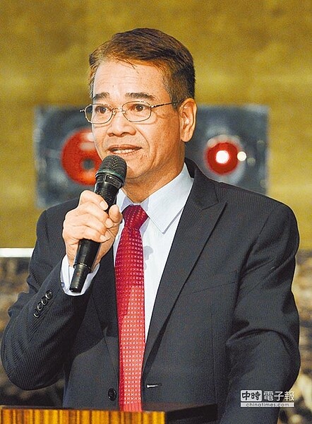 富邦投顧董事長蕭乾祥:若中美貿易戰再開打,恐向下測底。(圖/中時電子報)