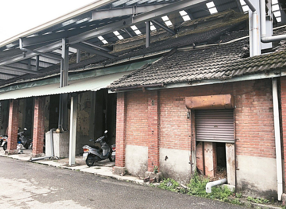 台中市潭子農會穀倉為台中市公告為市定古蹟,將著手修復活化。(圖/記者余采瀅攝影)