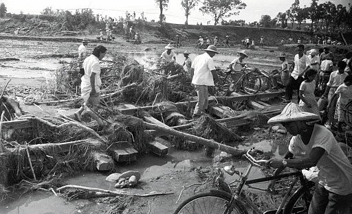 1959年八七水災重創中南部，近半個台灣泡在水裡。本報資料照 