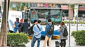 公車進校園　今年無人申請