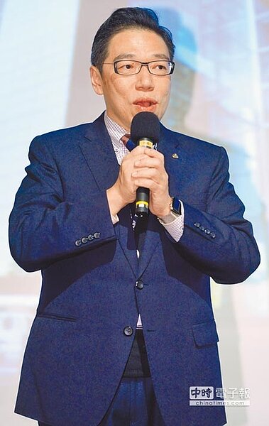 台灣金融研訓院長黃崇哲表示,芬恩特創新聚落設立的目的,是幫助國內金融業解決技術共通性的痛點,同時能培育更多金融科技人才。圖/本報資料照片