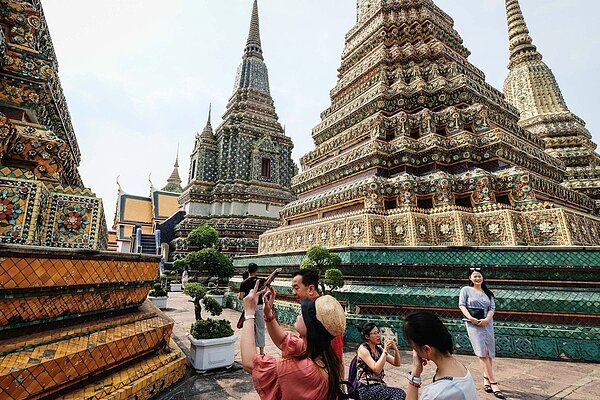 旅行公會全國聯合會對於有關泰國簽證委外辦理需增加費用470元的問題表表示，原本簽證的收發件及收費規定是該國之政策及權益，希望相關單位配合。（圖／新華社）