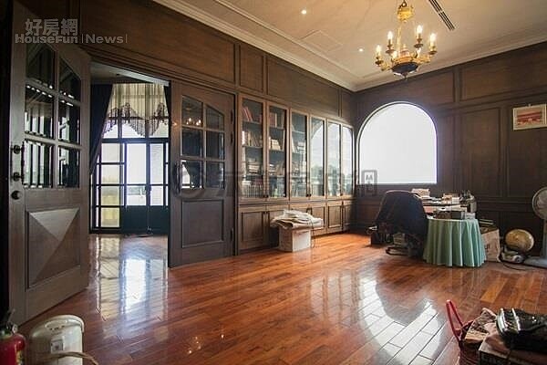 澄清湖超級別墅,位於高雄市鳥松區松浦北巷(永慶不動產高雄中山光華加盟店提供)