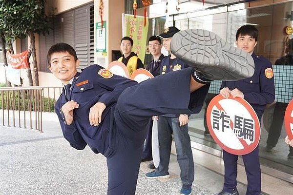 前奧運跆拳道國手紀淑如,去年任鳥松分駐所長,成功阻止老嫗遭詐騙。(中時資料照 柯宗緯攝)