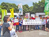 果樹森林蓋社宅　居民要救肺