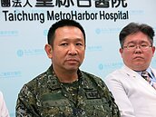 家屬盼秦良丰完全復元　嚴德發：不計代價全力救治