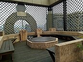 天才設計師！露天公設SPA變洗澡秀