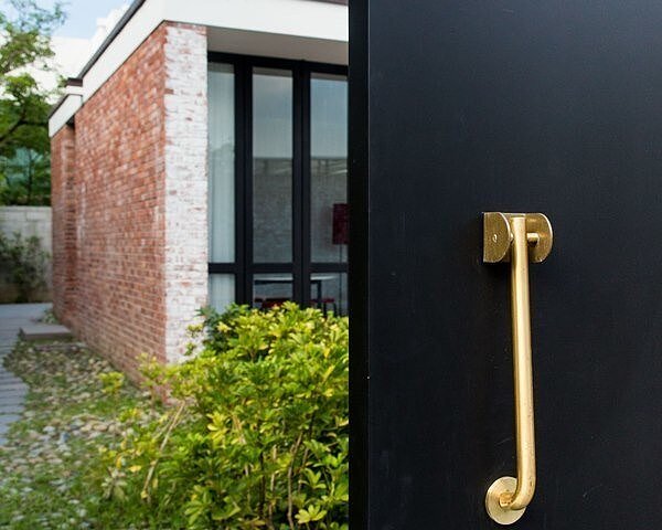 王大閎建國南路自宅重建中的客廳。圖/北美館提供