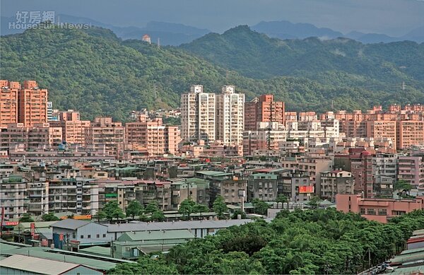 台北市/強拆反彈小有助都更 量能急縮陷盤整