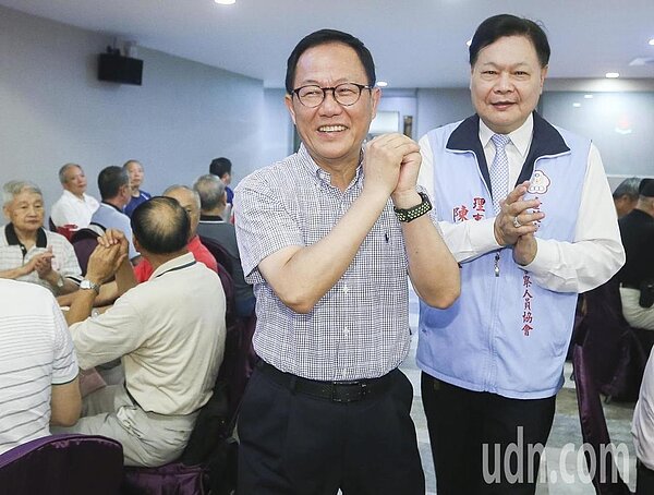 丁守中表示雖然目前民調領先,不管是棄柯、棄姚,都是潛在變數,所以一步一腳印,會全力以赴爭取中間選民支持。記者楊萬雲/攝影