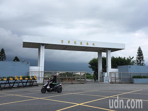 失聯的F16是在下午1點15從花蓮基地起飛。記者徐庭揚/攝影