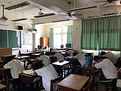 中市校園冷氣電費誰出？林佳龍：使用者付費