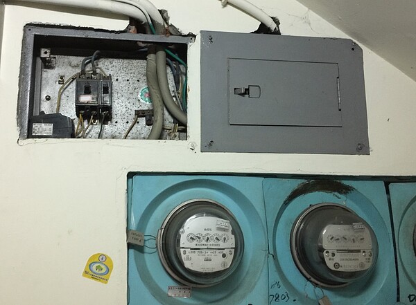 電表 用電 電力 跳電 缺電 (好房網news林美欣攝影)