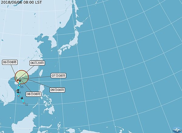 原位於廣東海面的熱帶性低氣壓,於今日上午8時發展為輕度颱風,編號第4號(國際命名EWINIAR,中文譯名:艾維尼),距離鵝鑾鼻西方約1130公里,向北北西緩慢移動,目前暫時對台灣天氣無直接影響。圖/氣象局提供