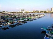 安平漁港載客觀光　「安平港1號」航行仍待時日