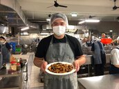 國際廚賽金牌得主林諾凡　慈濟展廚藝回饋當志工
