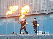 街頭藝人徵選　校長也來考