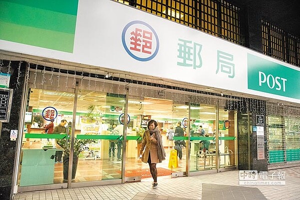 儲蓄已非來自家庭 圖╱本報資料照片