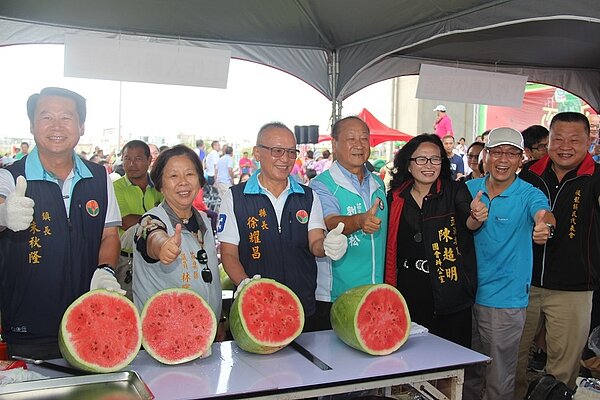 苗栗縣長徐耀昌出席後龍鎮夏日西瓜節（圖／翻攝自苗栗縣政府）