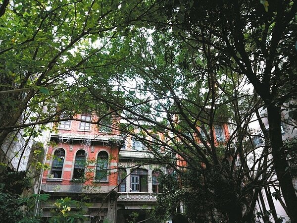 位於大稻埕的陳天來故居過去為當地茶葉大亨陳天來擁有,於民國95年指定為市定古蹟。圖/聯合報系資料照片