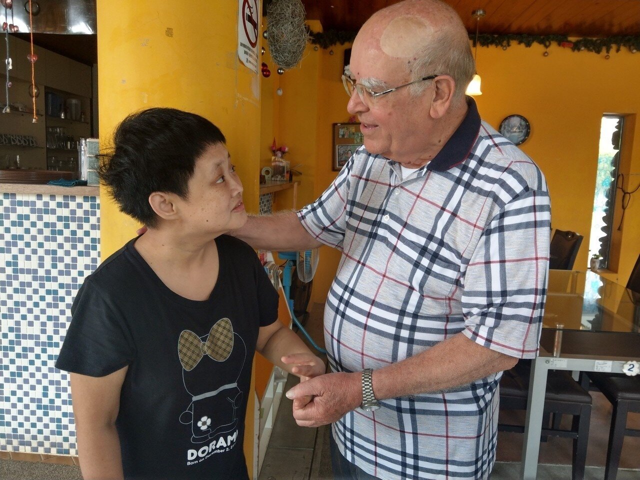 呂若瑟神父創辦聖嘉民啓智中心,31年來照顧無數急重症智障病患。記者張芮瑜/攝影