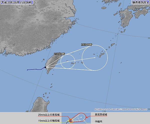 熱帶性低氣壓在台灣西南部近海，向東北東移動，時速15公里，預計今晨中心將進入高雄、屏東一帶；高雄、屏東及恆春半島沿海地區已出現9到10級強陣風，請注意。一旦發展為颱風，氣象局有發布颱風警報的可能，注意氣象局發布的最新氣象資訊。圖／翻攝自日本氣象廳網站