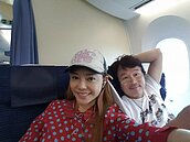 狄鶯返台抓電話輕喚「老公」　孫鵬的回應是...