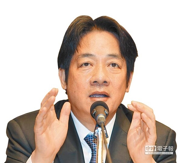 行政院14日院會後記者會,行政院長賴清德出席說明金融發展行動方案,鼓勵結合科技創新,政府開放2家純網路銀行。(陳君瑋攝)