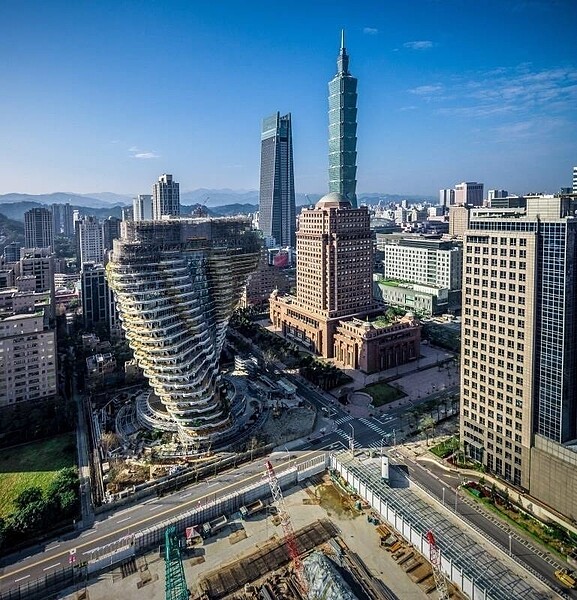 「陶朱隱園」預計六月底、七月初拿使照。中工表示,相關公設工程作業完成後,才會進入低調銷售期、不會正式公開。業者提供