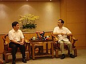 營造市民最大利基　郝、朱市長暢談雙北合作