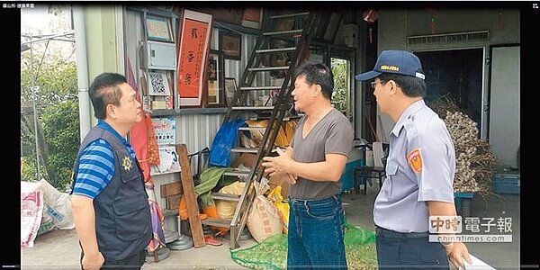 三星上將梨進入採收期,因價格看好,警方主動拜訪果農並結合民力,一同展開「護梨任務」。(三星警分局提供)