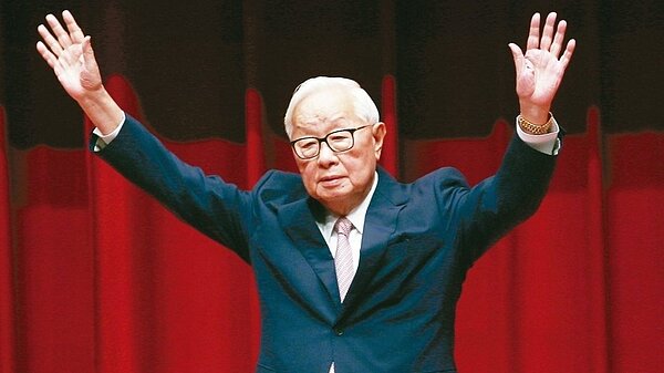 張忠謀表示,美中貿易戰每天都在變,他個人希望貿易戰不要打起,若打起貿易戰來,不僅對美中雙方不利,對全球都不利。 記者杜建重/攝影