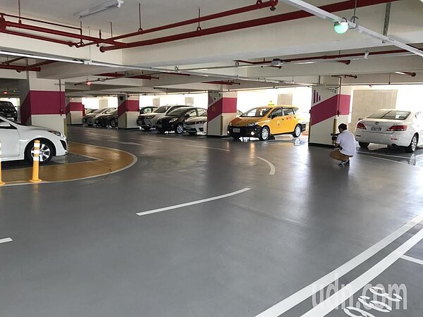 今天交通部公路總局發文,公布獲選「前瞻基礎建設-城鄉建設-改善停車問題計畫」的4縣市。報系資料照、記者吳淑君/攝影