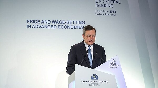 德拉基警告,貿易爭端已對歐元區經濟形成「極大不確定性」。 路透