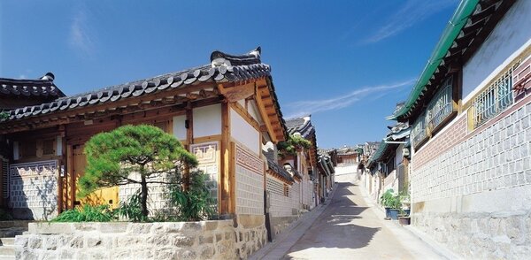 北村韓屋村擁有古色古香的傳統韓式建築。圖／韓國觀光公社提供