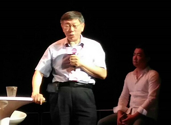 柯文哲下午受邀至三創園區演講。記者莊琇閔/攝影