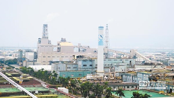大陸對台苯乙烯祭出反傾銷制裁,這是暌違8年來首宗終裁案例,是一個值得警惕的訊號。圖為台化彰化廠。(本報資料照片)