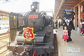 台日蒸汽火車　當姊妹滿1年