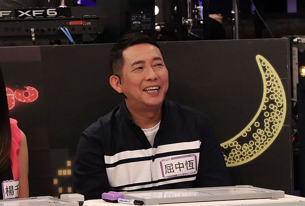 屈中恆今錄中天「小明星大跟班」。圖/中天提供