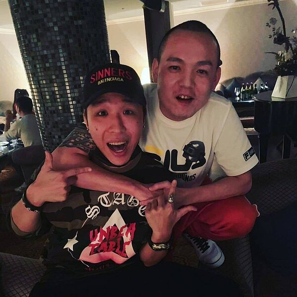 大根(左)與春風(右)是好麻吉。 圖/擷自大根IG