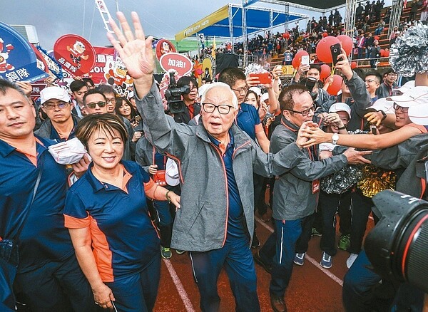 去年台積電運動會，張忠謀最後一次以董事長身分參加運動會。圖／聯合報系資料照片