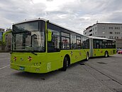 北市毛毛蟲公車上路遭中央「卡」　最晚明年2月上路