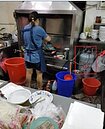 羊肉店煮塑膠袋米粉竟稱10年前舊帶　爆料者PO文再打臉