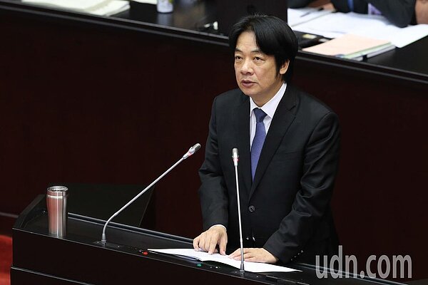 行政院長賴清德上午赴立法院針對「108年度中央政府總預算案」及「中央政府前瞻基礎建設計畫第2期特別預算案」報告及質詢。記者葉信菉/攝影