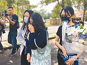 普悠瑪罹難者頭七...全台列車鳴笛致哀！張加穎母哭喊「我女兒走了」