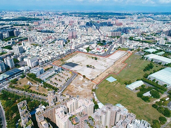 高雄公辦第70期市地重劃區空照位置圖。 圖/高雄市政府地政局提供